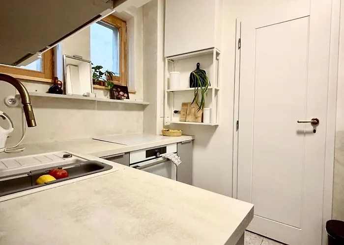 Cozy With A Terrace In The Center Of Lägenhet *